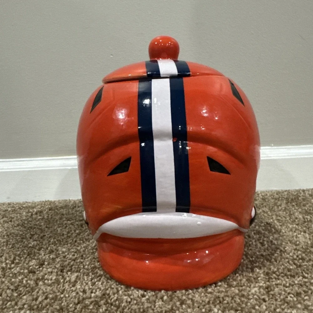 NCAA University Of Illinois Pegasus Football Helmet Ceramic Cookie Storage Jar